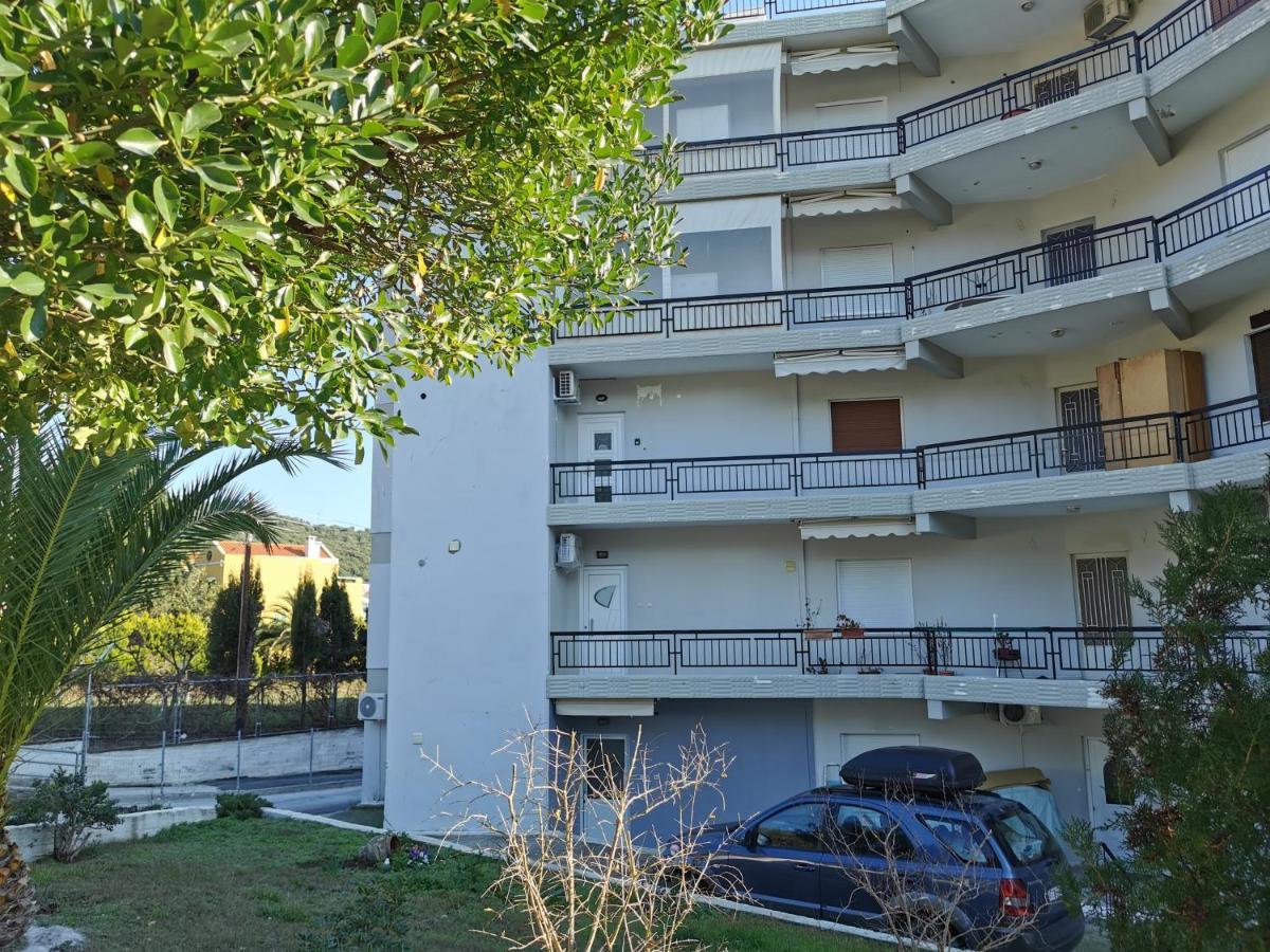 Nia'S Apartment By The Sea Nea Iraklitsa Exterior photo